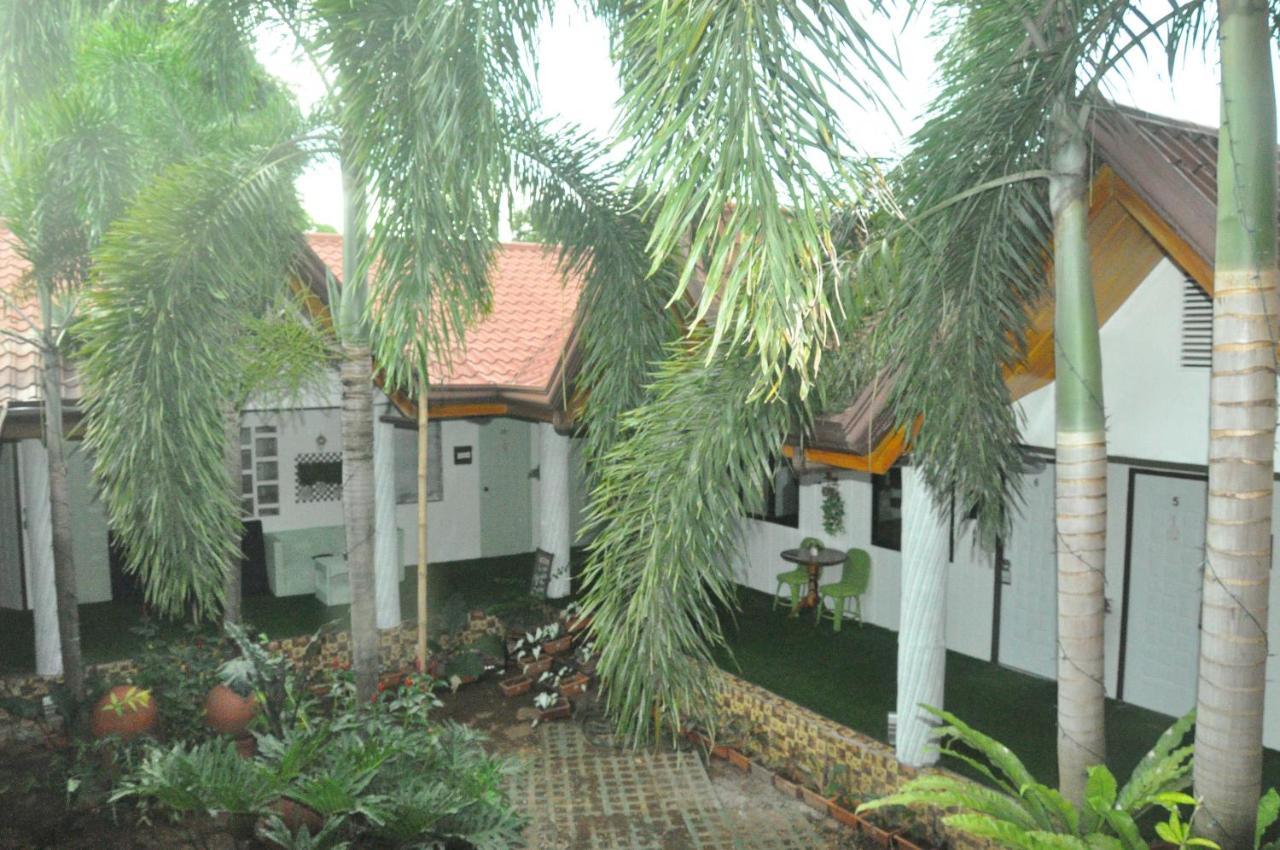 Infinite Green Pension Пуэрто-Принцеса Экстерьер фото